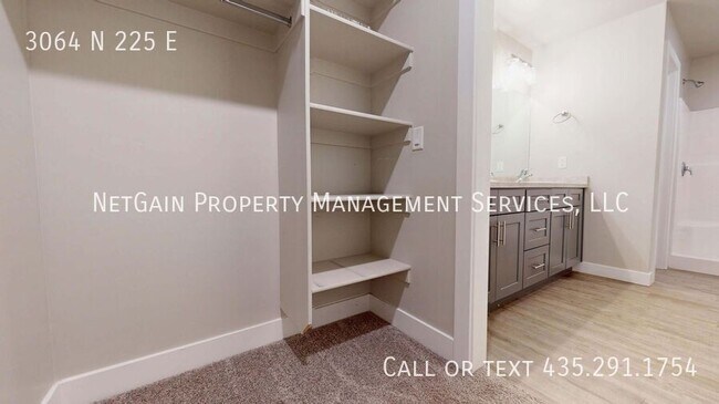 Building Photo - 3064 225 E