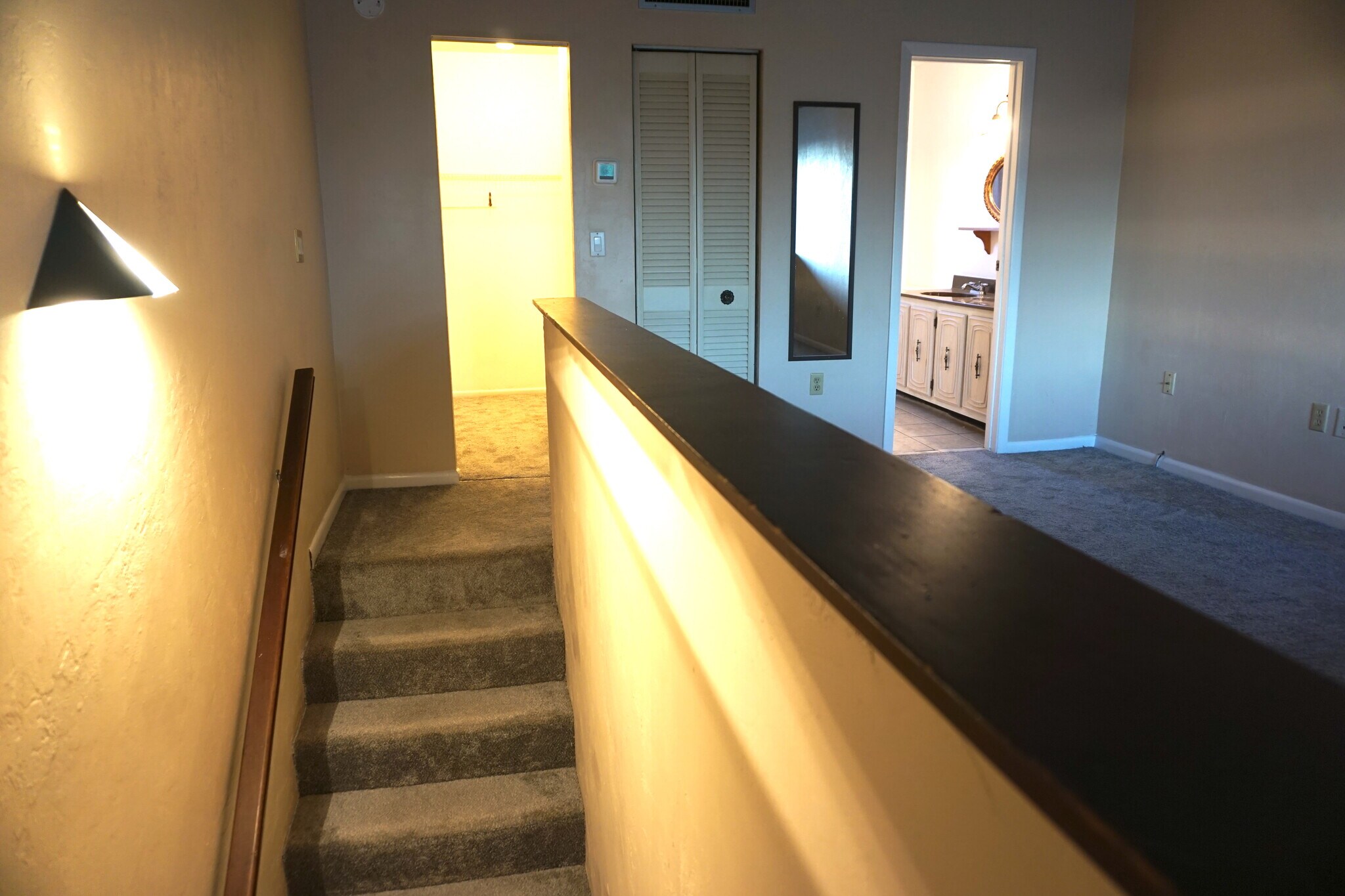 Building Photo - 705 SW 75th St