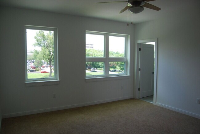 Building Photo - 1109 Porter St