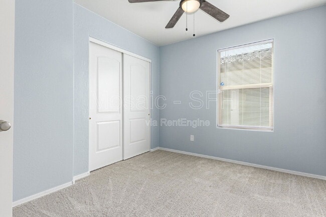 Building Photo - 1517 E Saint Catherine Ave