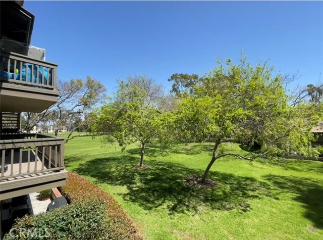 Building Photo - 8 Solana