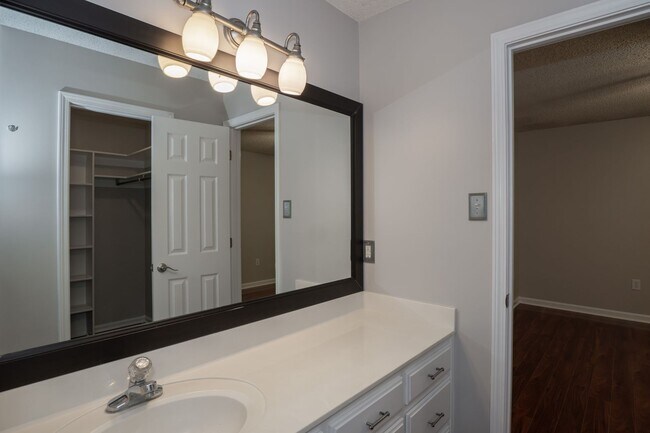 Building Photo - Updated 3 Bedroom Home in Cabot