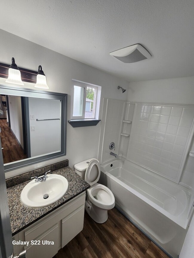 Building Photo - 17902 29th Ave NE