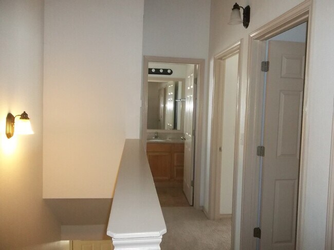 Building Photo - 2318 Sailing Way