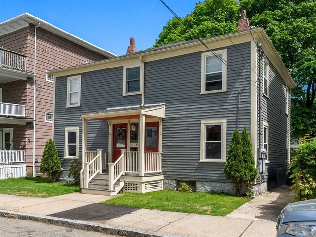 Building Photo - 16 Touro Ave