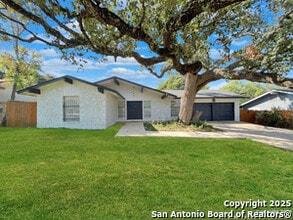 Building Photo - 5534 Merkens Dr