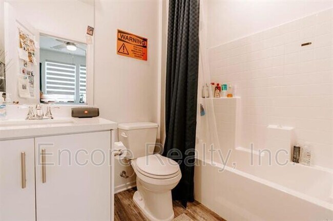 Building Photo - 5381 Calle Rockfish