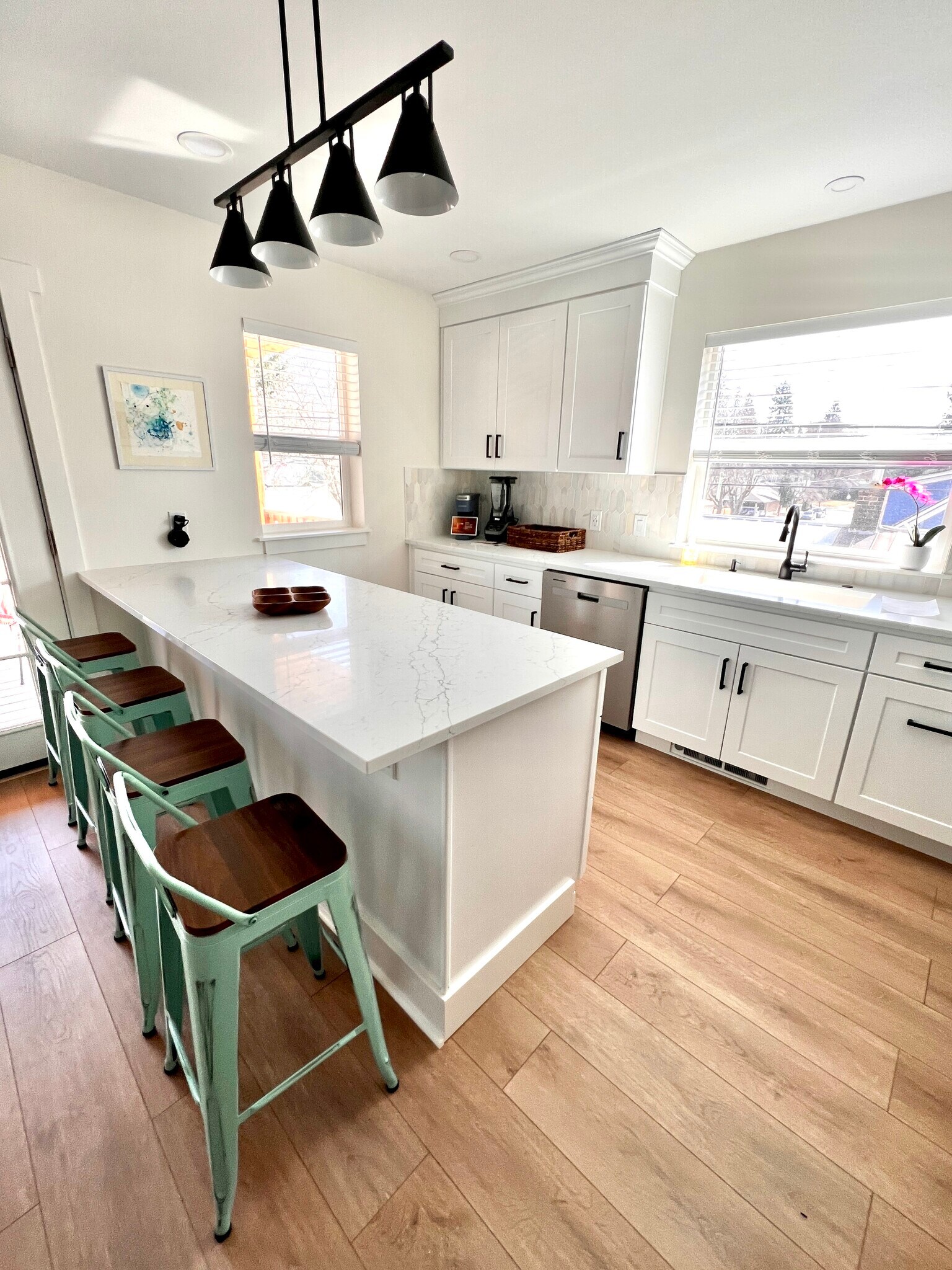 Building Photo - 213 N 10th St