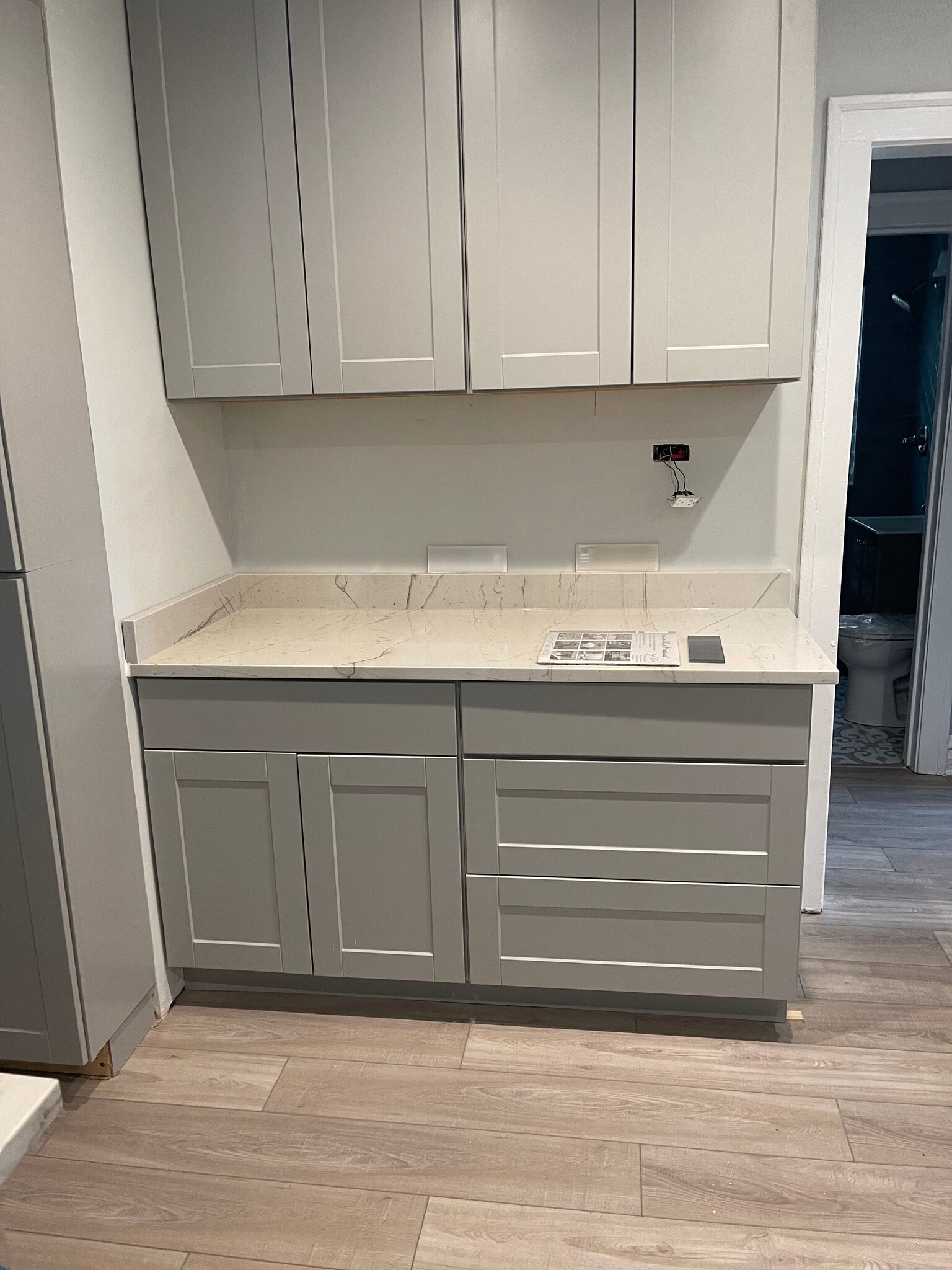 Kitchen - 723 Dobson St