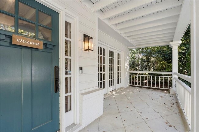 Building Photo - 2373 Virginia Pl NE