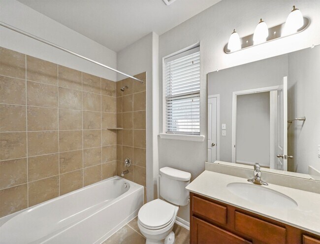 Building Photo - 5342 Rue Dela Croix Dr