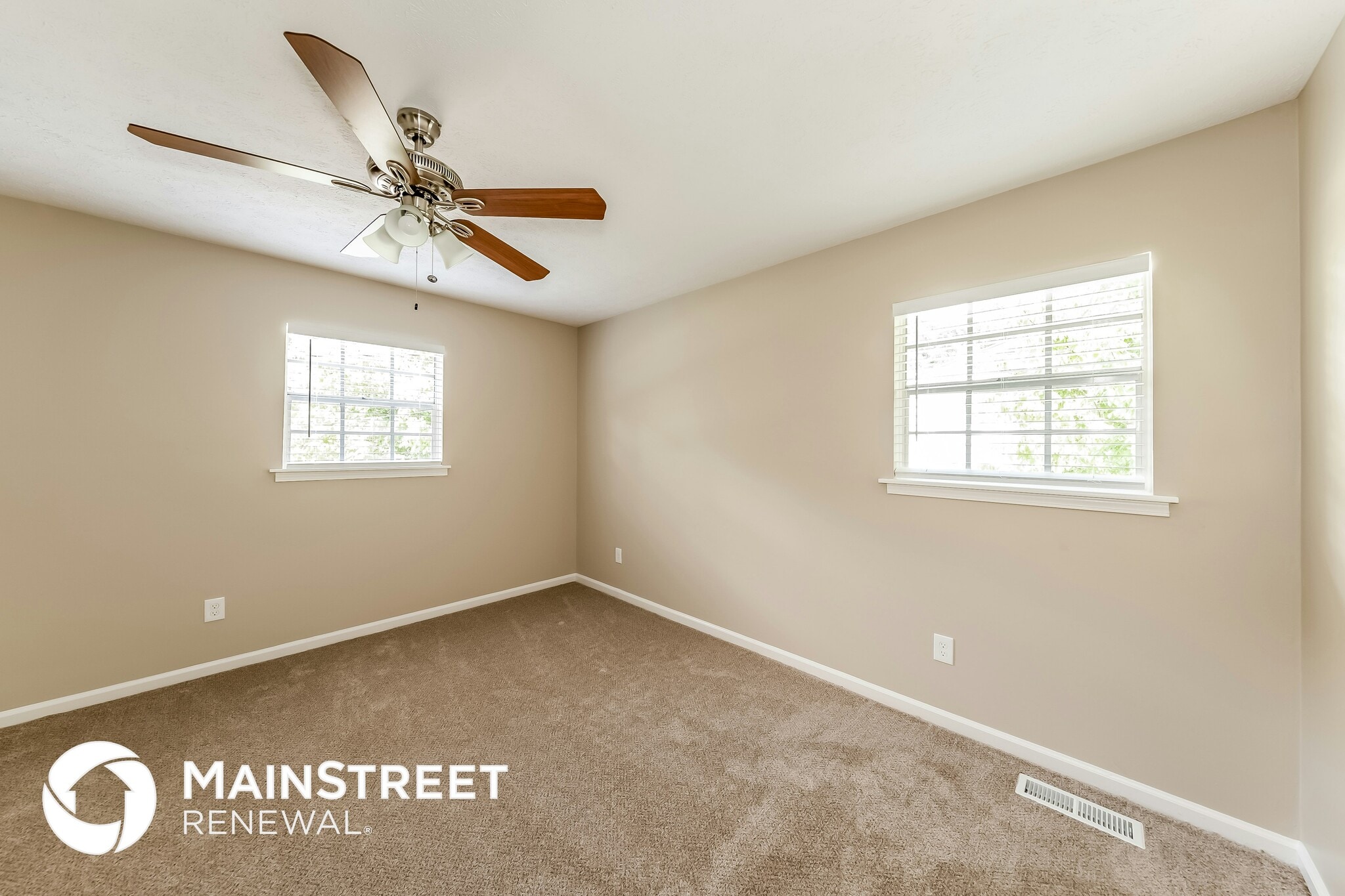 Building Photo - 305 St John Rd NW