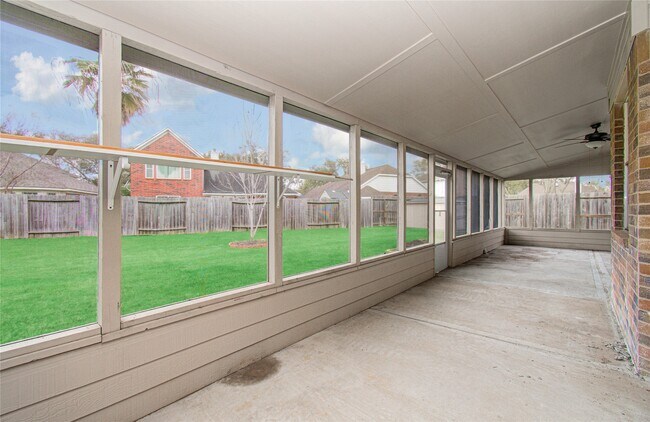 Building Photo - 6522 Everhill Cir