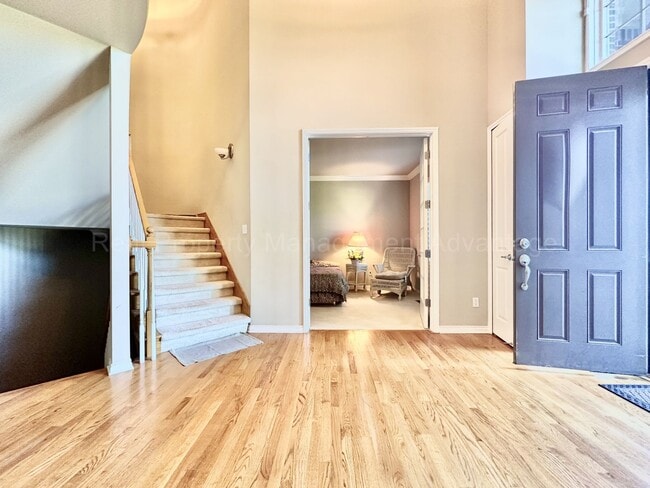 Building Photo - Spacious 4-Bed Colonial in Troy’s Stone Ha...
