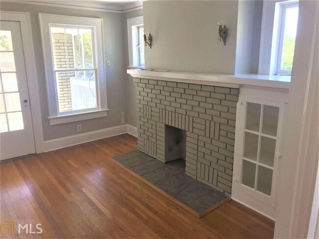 Building Photo - 1706 McLendon Ave NE