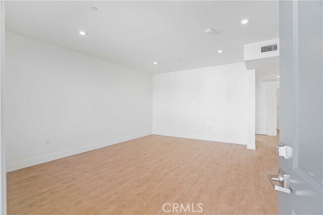 Building Photo - 8750 Sepulveda Blvd