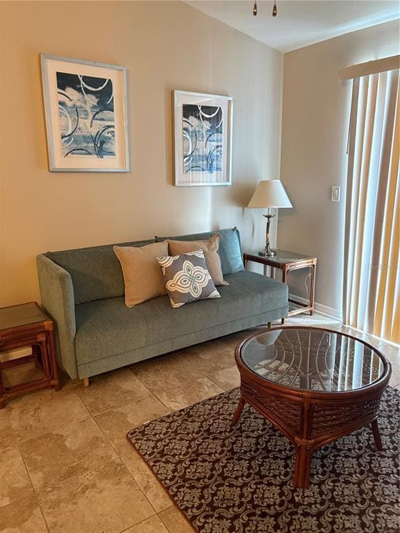 Building Photo - 2516 Grassy Point Dr