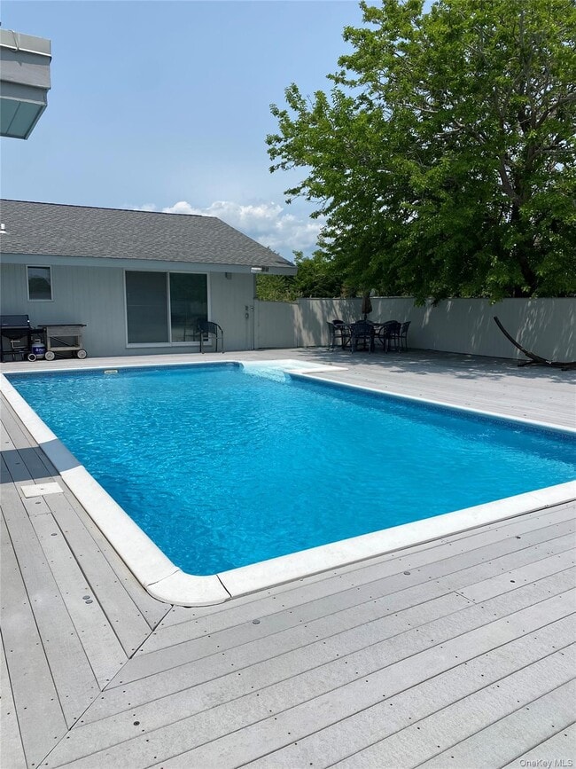 Building Photo - 2901 First Ave 2901 NE First Ave Ln