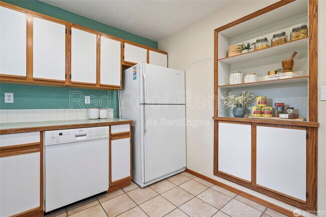 Building Photo - 11807 96th Ave SW