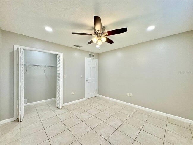 Building Photo - 2145 Corbin Pl