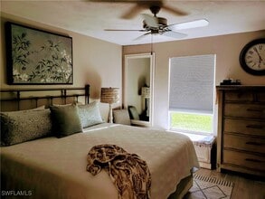 Building Photo - 6 Aztec Lily Ln