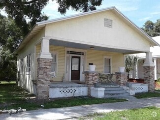 Building Photo - 2221 E 11th Ave