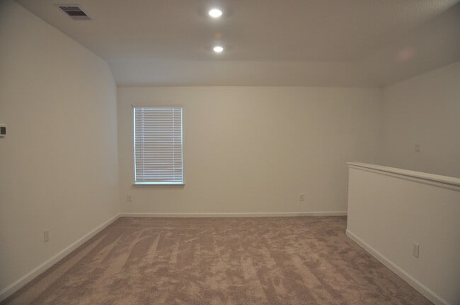 Building Photo - 32327 Melbrooke Dr