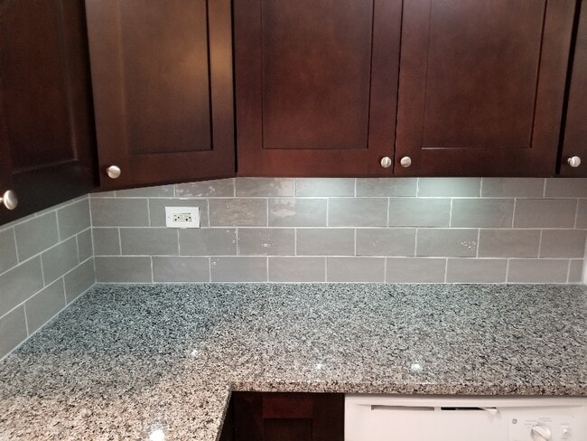 Building Photo - 5712 Ridgemont Ln