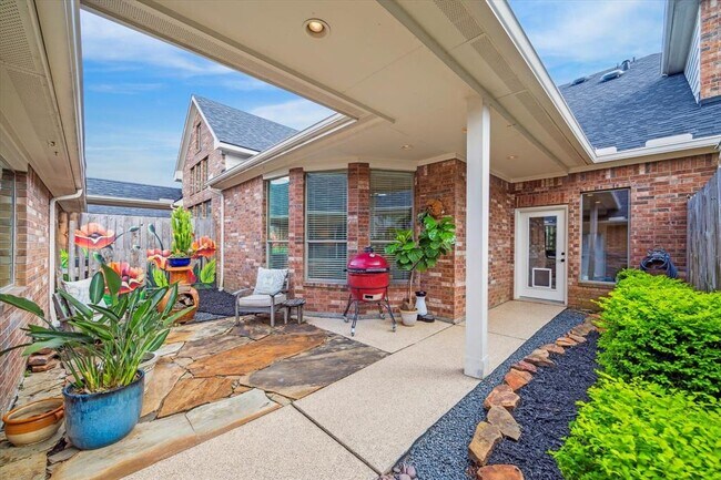 Building Photo - 3310 Spring Landing Ln