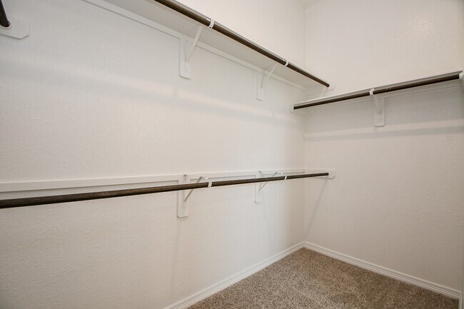 Building Photo - 18331 Pedernales Springs Dr