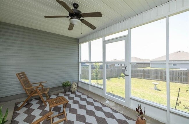 Building Photo - 6108 SW Warrington Rd