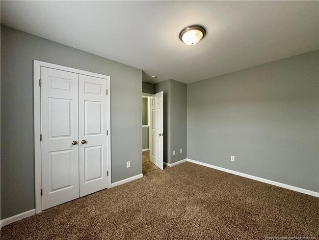 Building Photo - 311 Ranier Dr