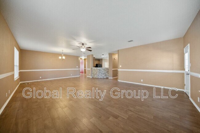 Building Photo - 307 Wing Falls