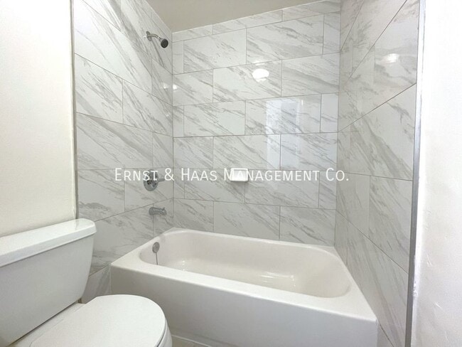Building Photo - 3211 E Wilton St