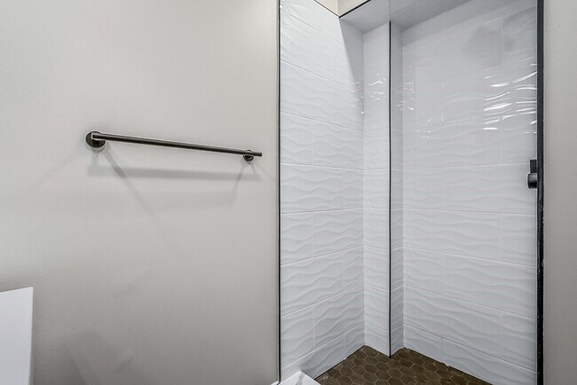 Building Photo - 67 Broad St