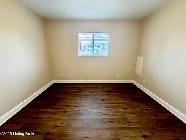 Building Photo - 5100 Miles Ln