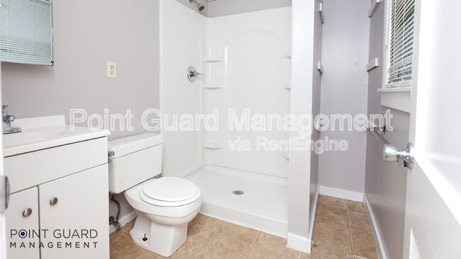 Building Photo - 846 S Belmont Ave