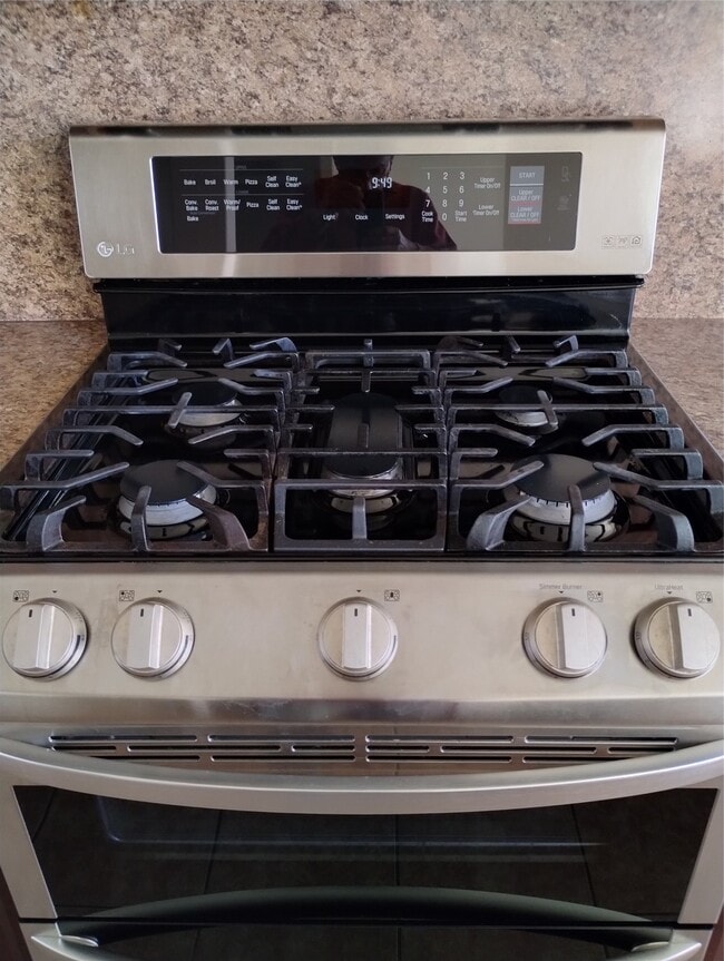 Building Photo - 16931 Creek Mountain Dr