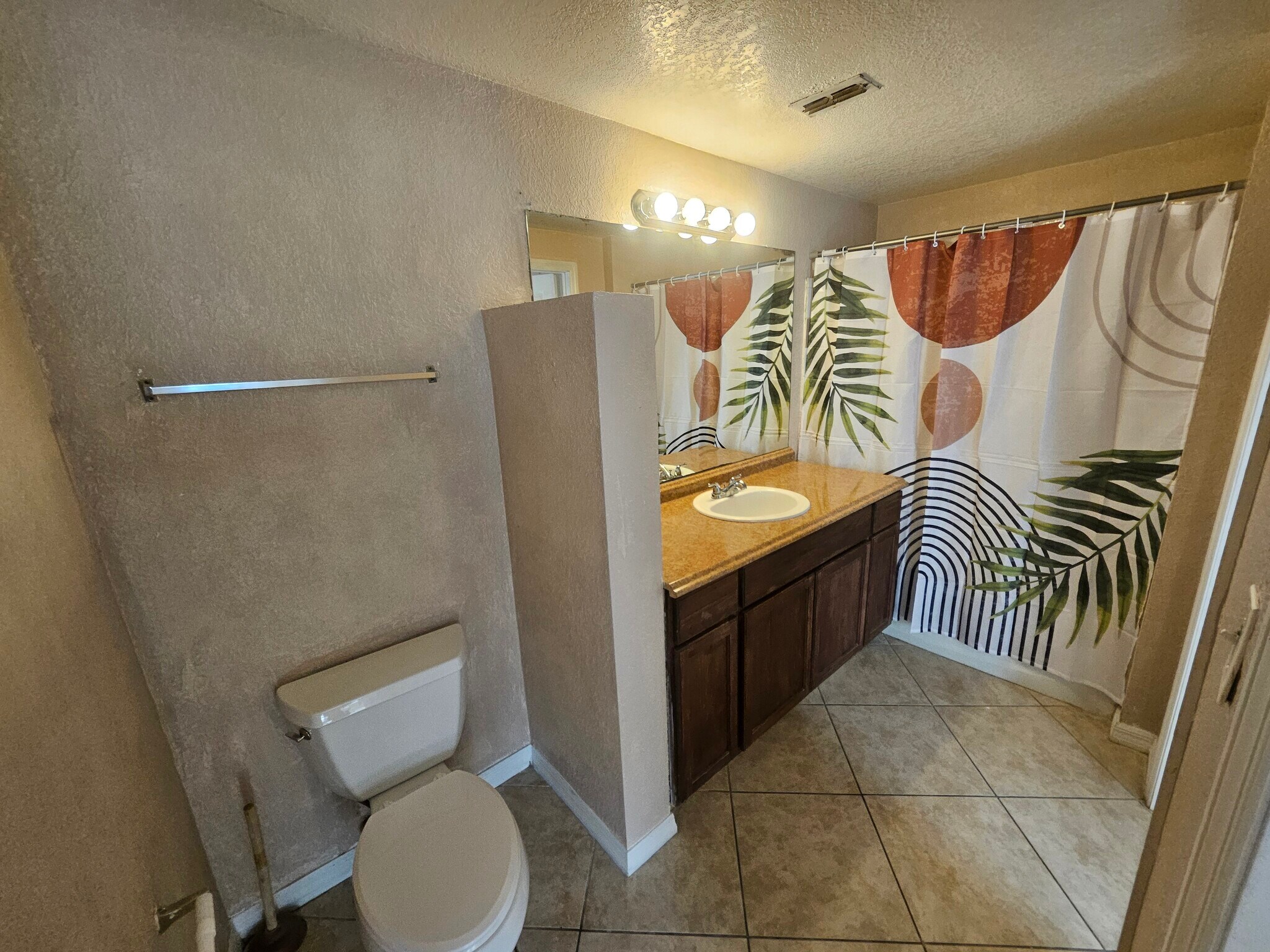 Building Photo - 5525 Pga Blvd