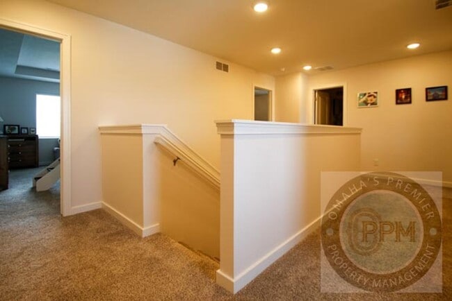 Building Photo - Modern New Build 4Bd/4Ba Papillion (photos staged for effect)