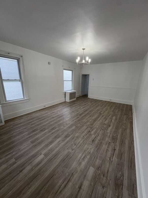 Building Photo - 718-720 Archbald St