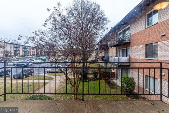 Building Photo - 4110 Mangalore Dr