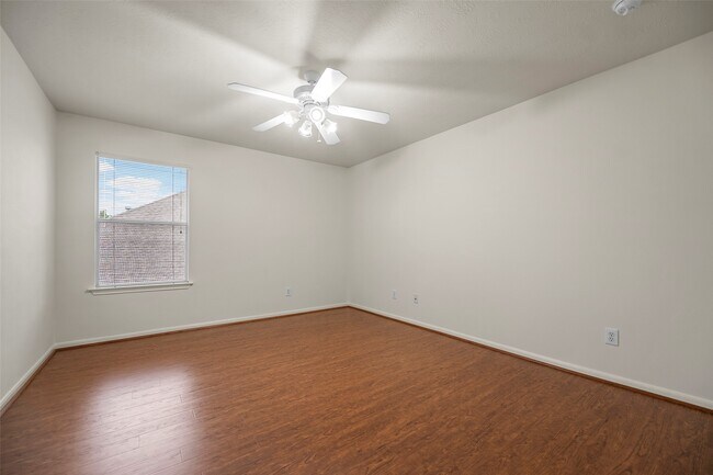 Building Photo - 11515 Timberly Park Ln