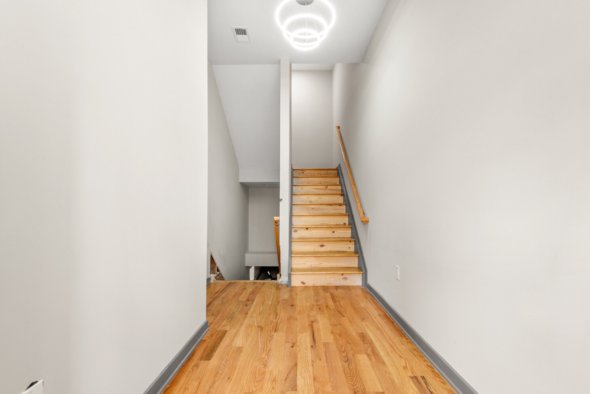 Building Photo - 108 Fleming Ave