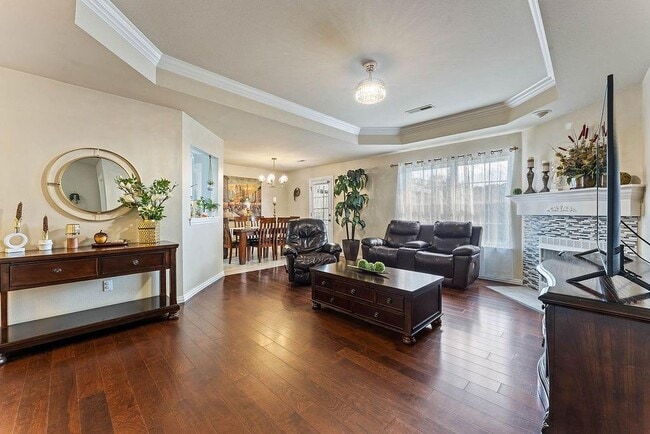 Building Photo - 3409 SW Picasso Blvd