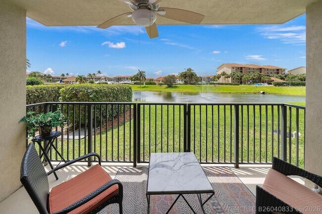 Building Photo - 601 Seafarer Cir