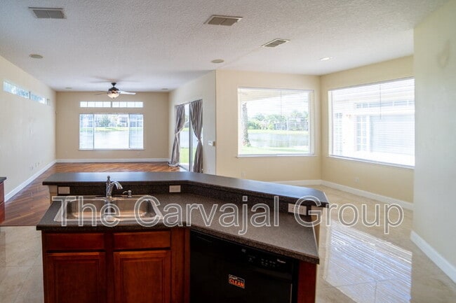 Building Photo - 16114 Bristol Lake Cir