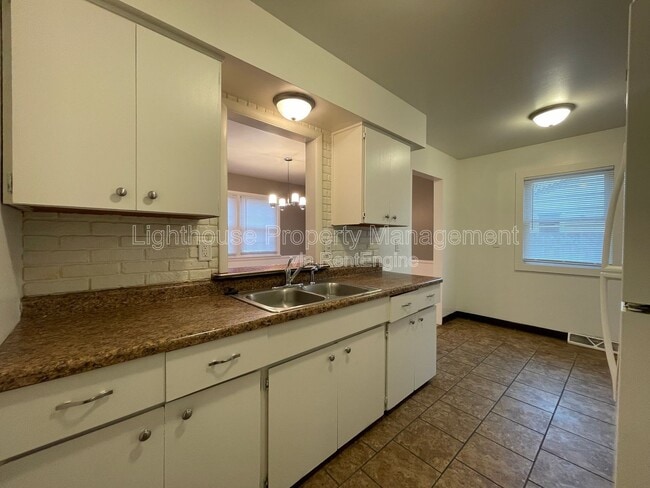 Building Photo - 1471 Brookmark St SE