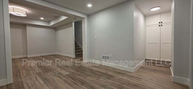 Building Photo - 11379 E 25th Dr