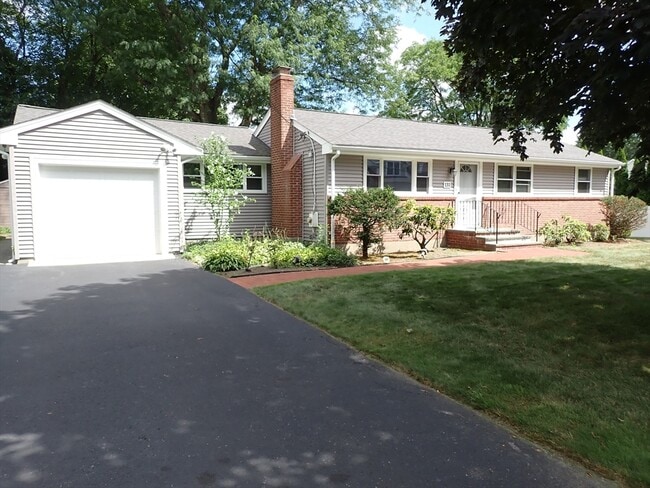 Primary Photo - 131 Jarvis Cir